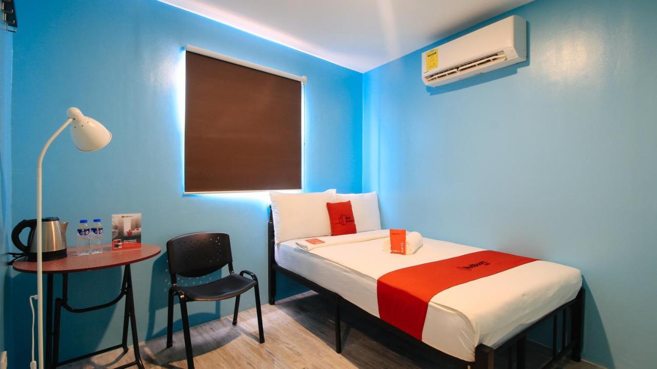 Reddoorz At Hotel Rosemarie Pasay Exterior foto
